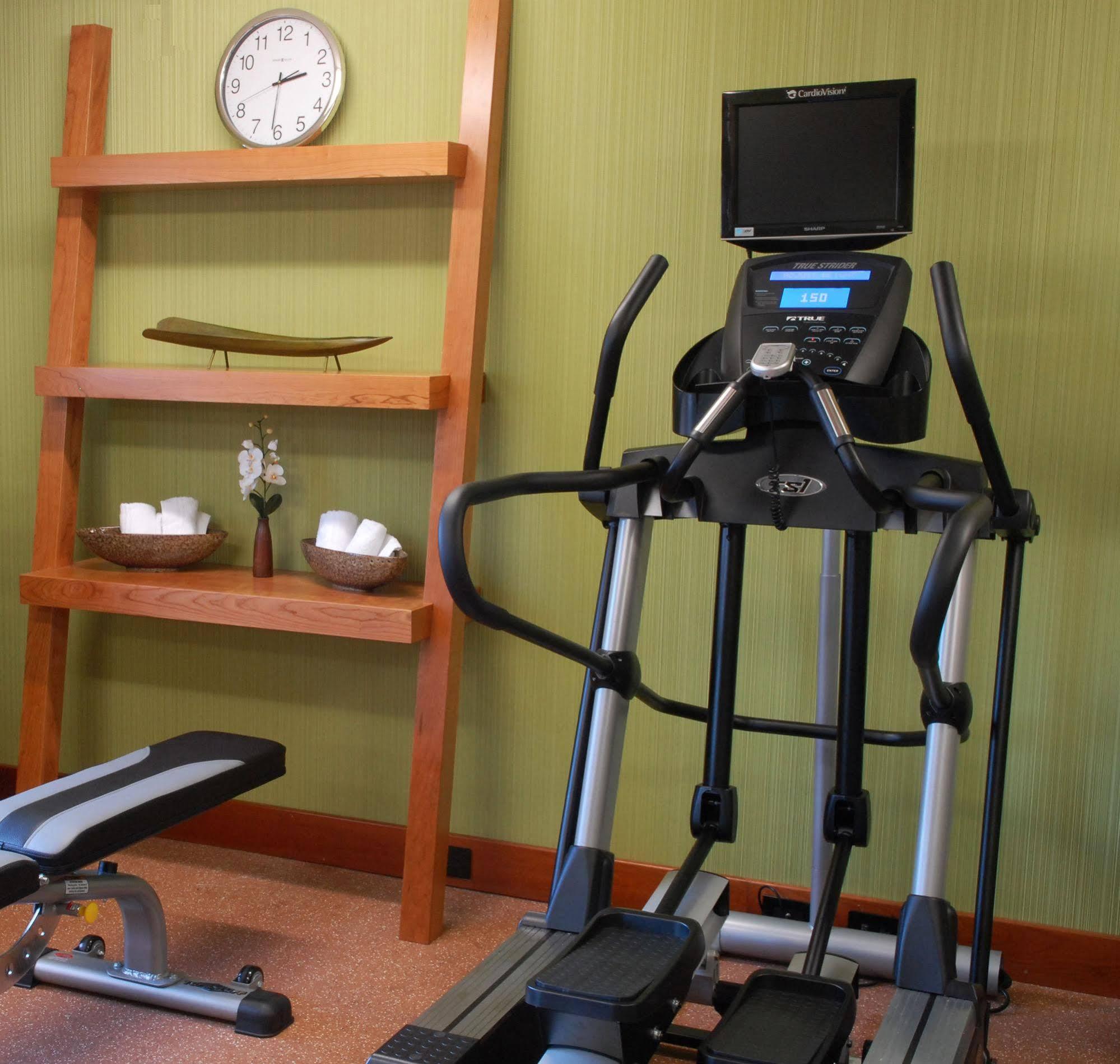 Hotel Fairfield By Marriott Rochester East