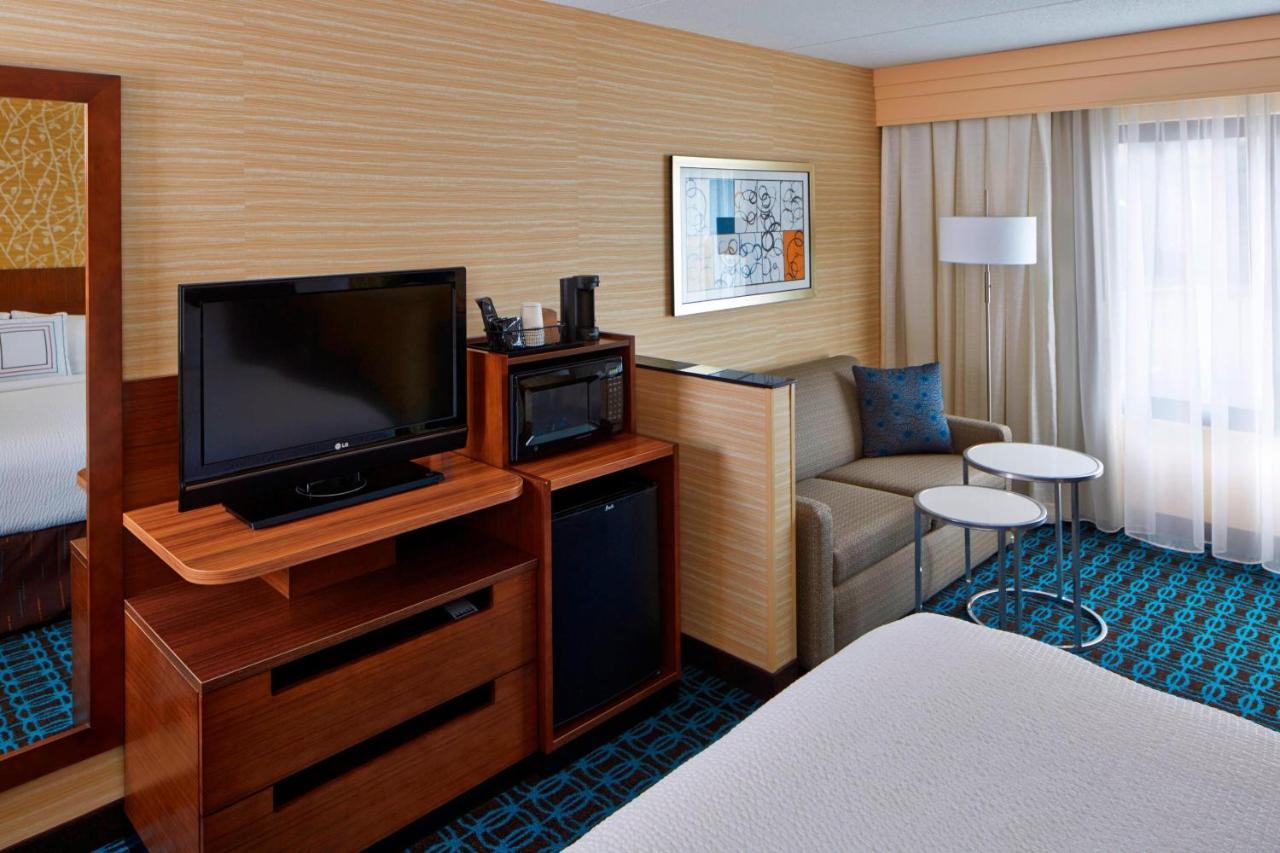 Fairfield By Marriott Rochester East 3*