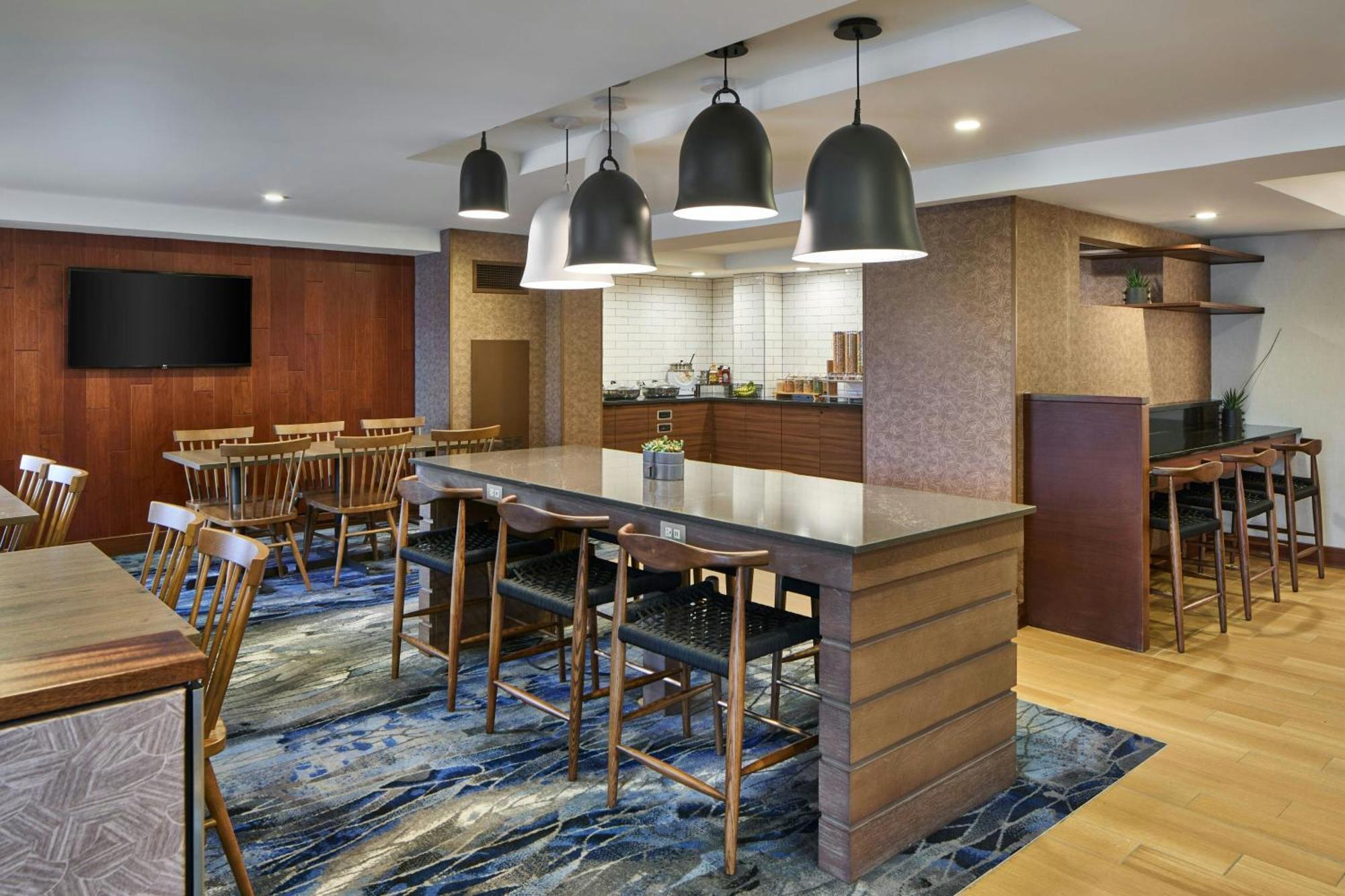 Fairfield By Marriott Rochester East