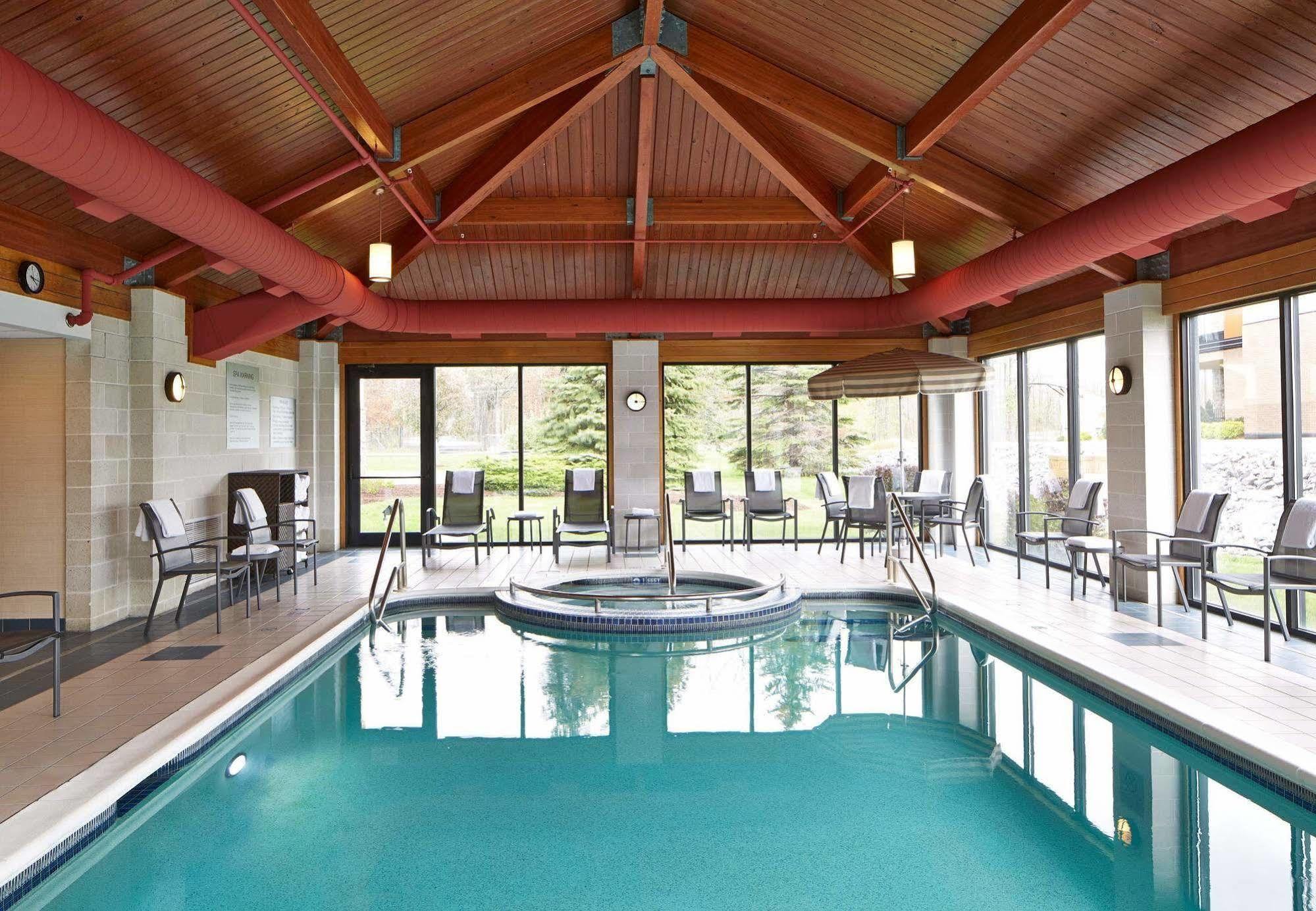 Hotel Fairfield By Marriott Rochester East Webster